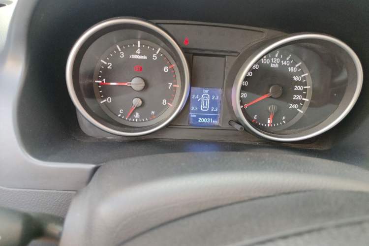 Used Haval H6 2013 Upgraded Model 1.5T Manual Two-Wheel Drive Elite Version