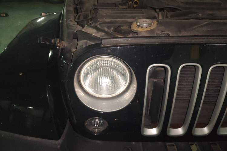 Used Jeep Wrangler 2015 3.0L Sahara Four-Door Edition
