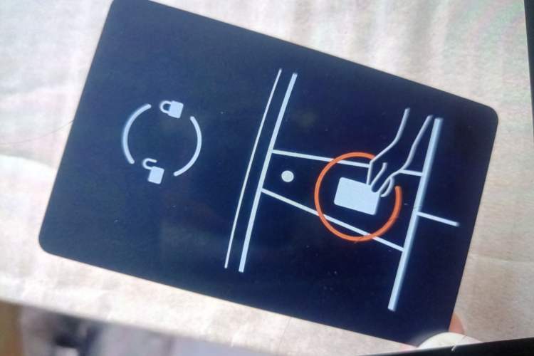 Used Tesla Model Y 2021 Long-Range All-Wheel-Drive Version
