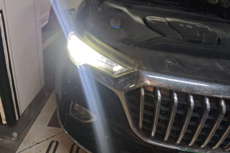 Used Hongqi HS5 2019 2.0T Smart Connect Flagship Edition Right Front Headlight