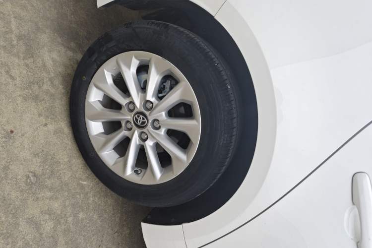 Used Toyota Corolla 2021 Dual-Motor 1.8L E-CVT Elite Edition Exterior 5