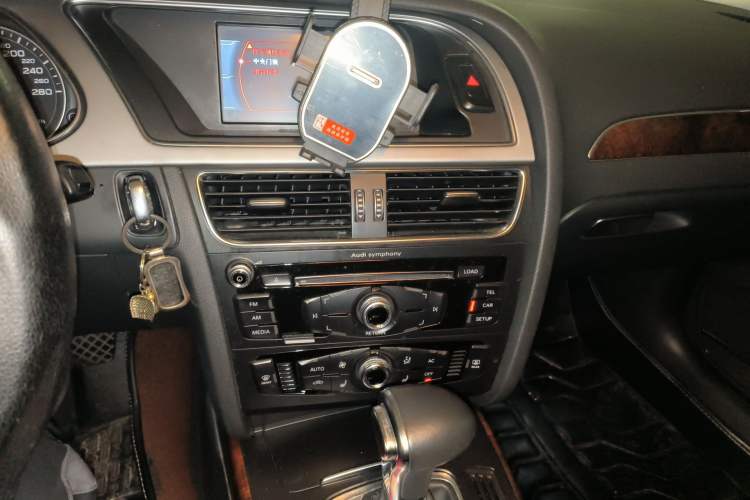 Used Audi A4L 2013 35 TFSI Automatic Comfort Model