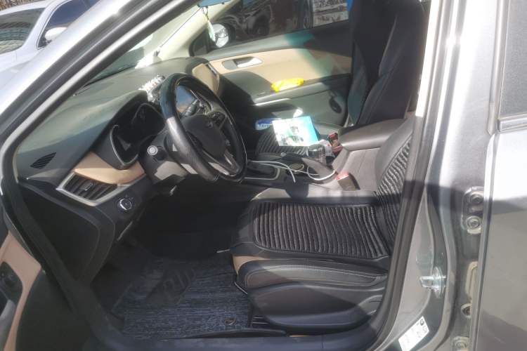 Used Chevrolet Monza 2022 320 Automatic Enjoyment Edition Left Front Seat