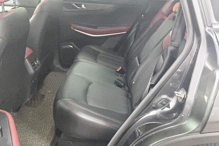 Used CHANGAN CS75 2022 Blue Whale Edition 1.5T DCT Prestige Model
