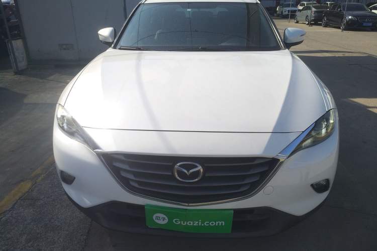 Used Mazda CX-4 2018 2.0L Automatic Two-Wheel Drive Blue Sky Premium Upgrade Version China V Standard