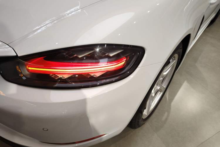 Used Porsche 718 2022 Boxster 2.0T