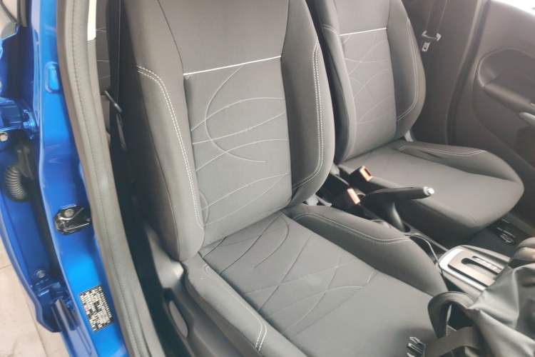 Used Ford Fiesta 2013 Hatchback 1.5L Automatic Fashion Edition
