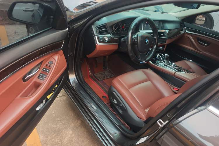 Used BMW 5 Series 2017 525Li Leading Model Driver Seat