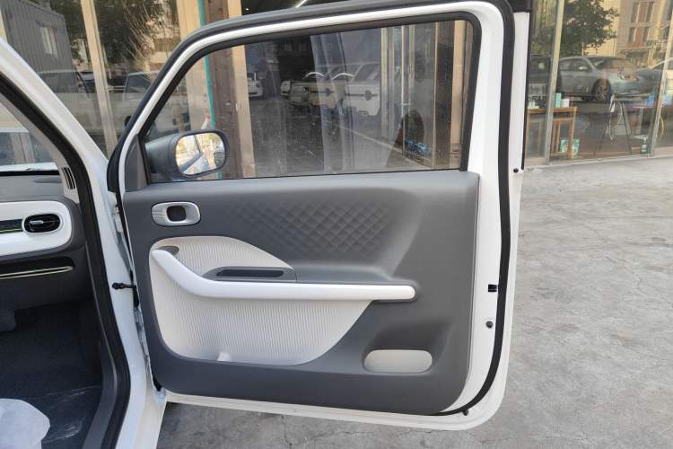 Used Geely Auto Panda 2025 210 km – Yuanqi Bear
