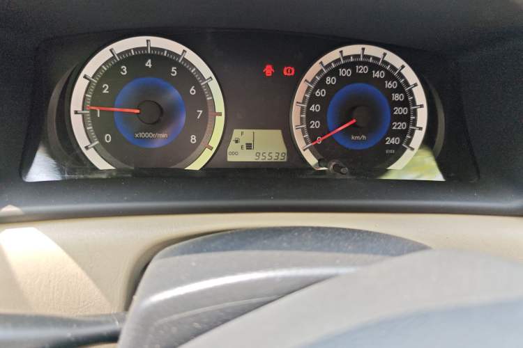 Used Toyota Corolla EX 2013 1.6L Manual Luxury Edition