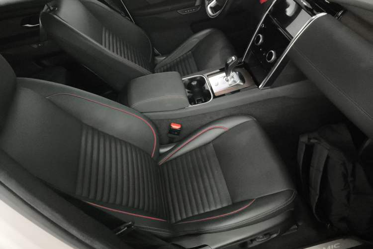 Used Land Rover Discovery Sport 2020 249 PS R-Dynamic Performance Edition
