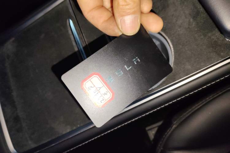 Used Tesla Model Y 2023 Long-Range All-Wheel-Drive Version