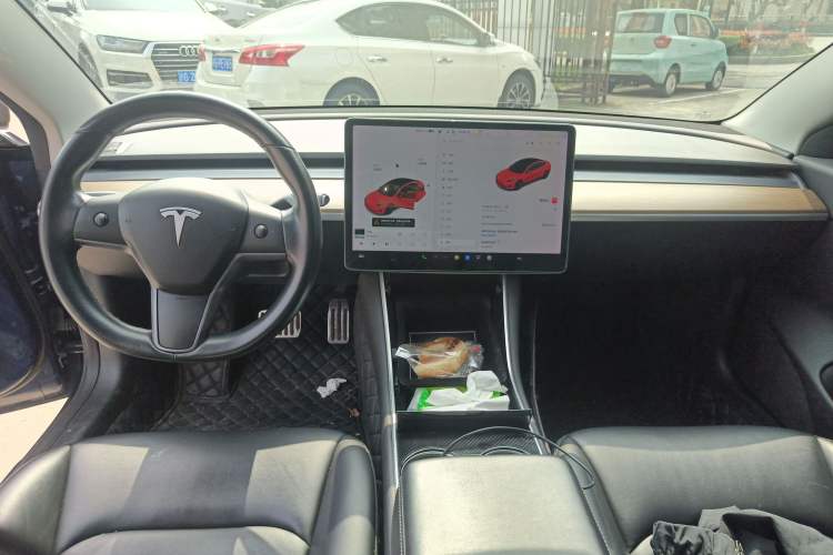 Used Tesla Model 3 2019 Long-Range Rear-Wheel-Drive Version