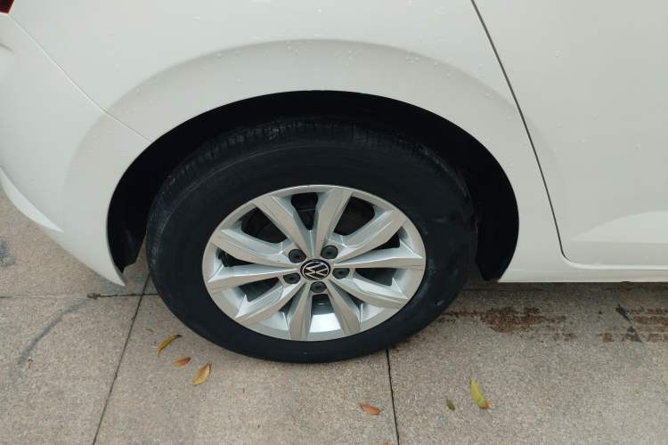 Used Volkswagen Polo 2021 Plus 1.5L Automatic Colorful Tech Edition Exterior 4