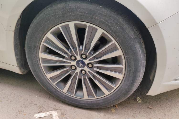 Used Ford Mondeo 2017 EcoBoost 180 Luxury Model
