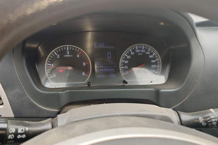 Used Foton Tunland 2015 2.8T E5 Diesel 2WD Comfort Edition BJ493ZLQ4 Instrument Cluster