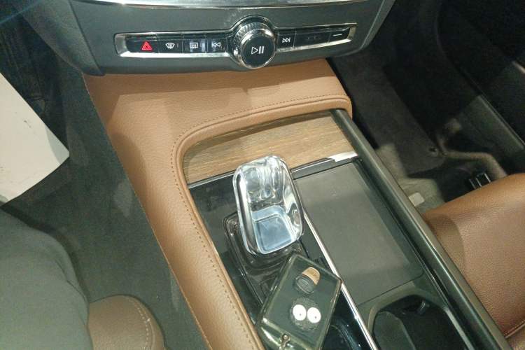 Used Volvo S90 2022 B5 Zhiyuan Luxury Edition
