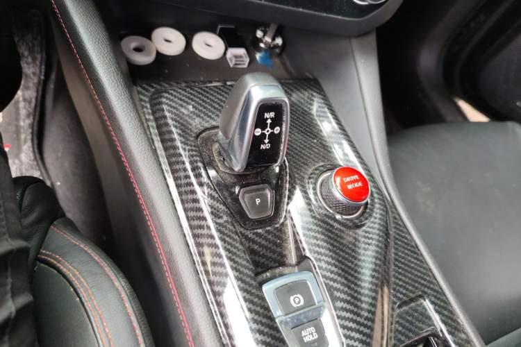 Used Lynk & Co 03 2018 1.5TD DCT Sport Edition China V Standard Gear Lever