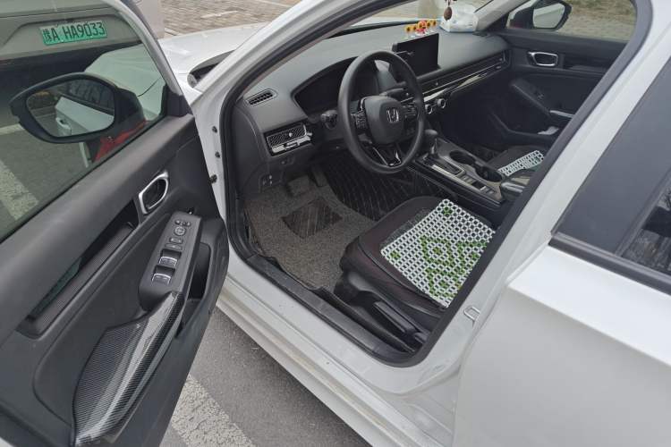 Used Honda Integra 2023 240TURBO CVT Leading Edition
