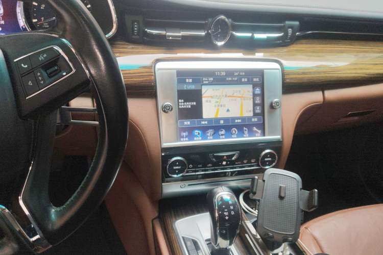 Used Maserati President 2013 3.0T Standard Model Audio And AC Panel