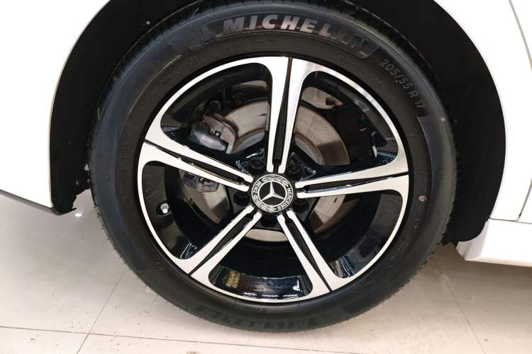 Used Mercedes-Benz A-Class 2025 A 200 L Fashion Model