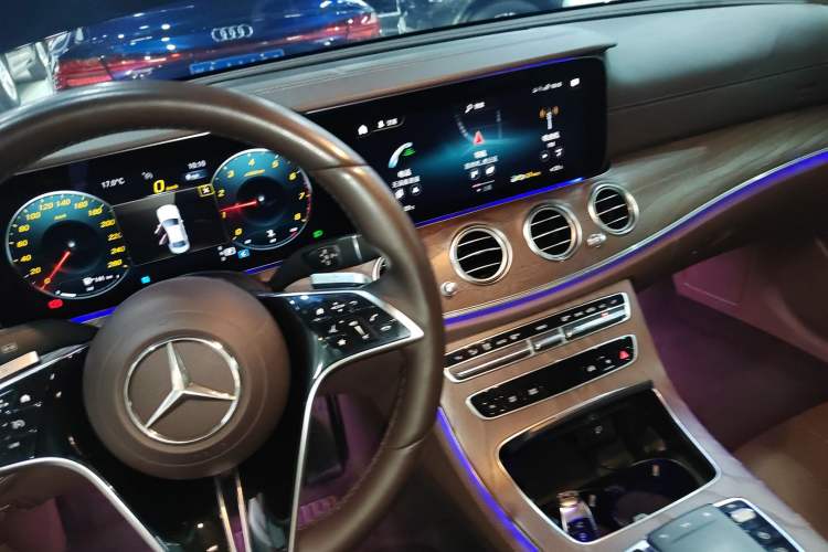 Used Mercedes-Benz E-Class 2021 E 300 L Luxury Model
