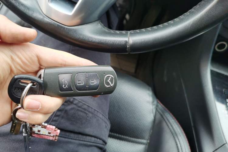 Used Mazda Atenza 2015 2.5L Blue Sky Prestige Edition
