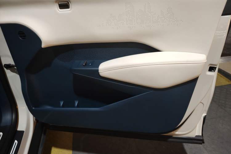 Used Zeekr X 2023 Rear-Drive ME Version 5 Seats