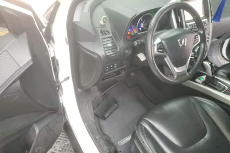 Used Luxgen U6 SUV 2017 1.8T Enhanced Charm Edition
