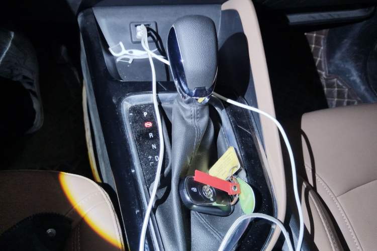 Used Buick GL6 2021 323T Mild Hybrid Connect Prestige Model