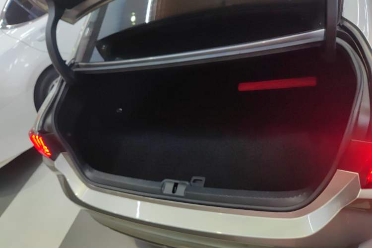 Used Lexus ES 2022 200 Excellence Edition
