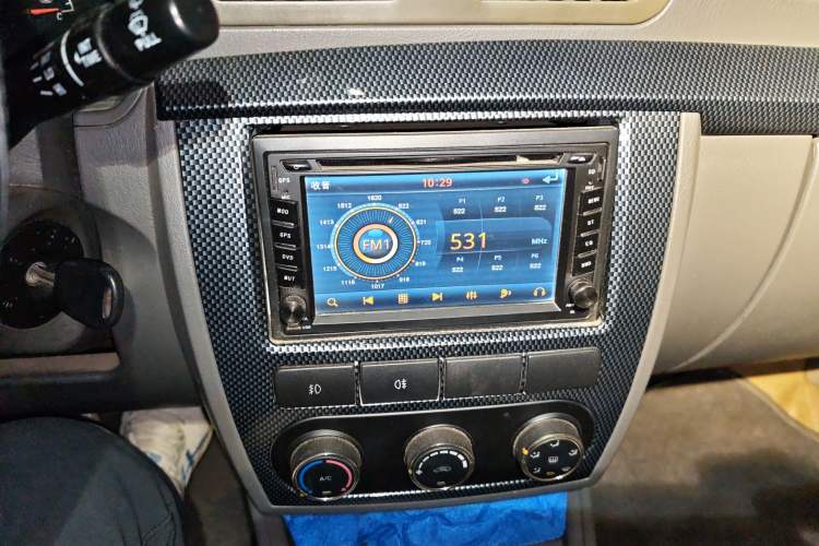 Used Lifan Auto 520 2011 520 Navigation Edition 1.3L Practical Model
