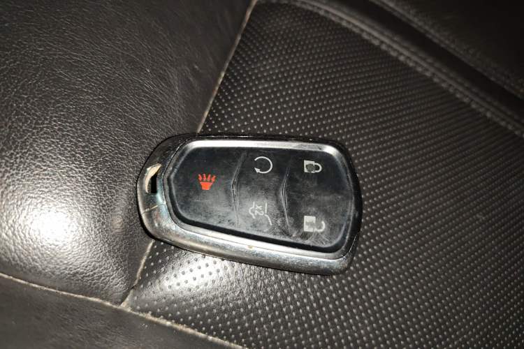 Used Cadillac SRX 2014 3.0L Leading Model