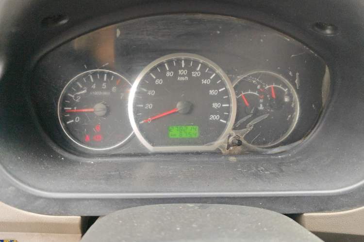 Used Wuling Hongguang 2010 1.2L Comfort Edition China IV Instrument Cluster