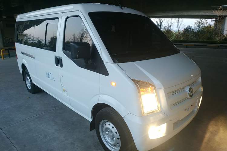 Used Dongfeng Xiaokang EC36 2018 Standard Model Starheng Battery Exterior 2