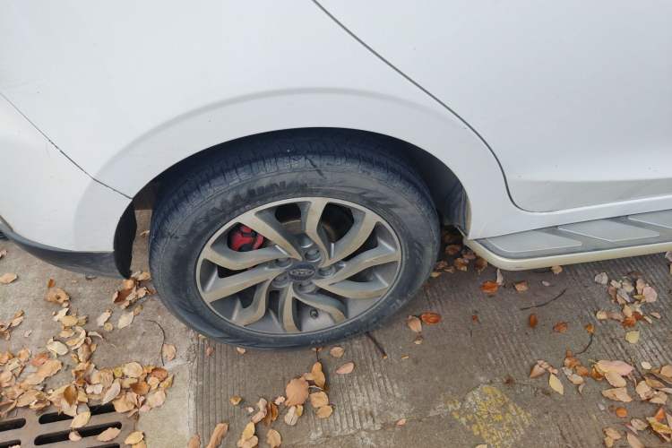 Used JAC Group Refine S2 2017 1.5L CVT Luxury Smart Model
