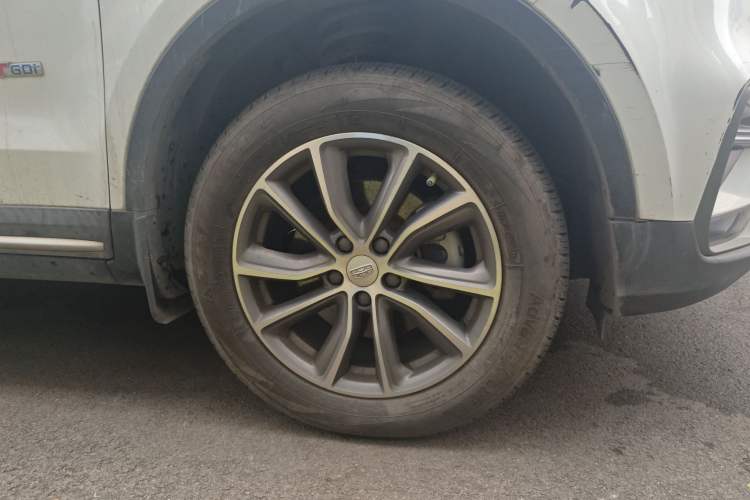 Used Geely Auto Emgrand X7 Sport 2018 1.8TD Automatic Two-Wheel Drive Smart Connect 4G Internet Edition