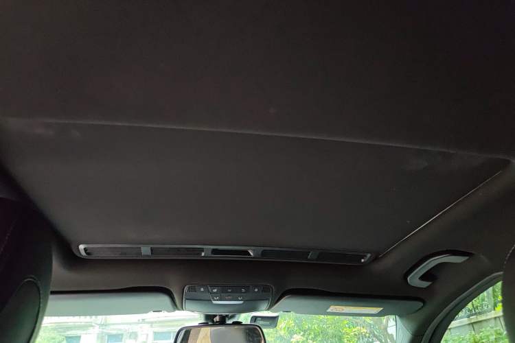 Used Mercedes-Benz C-Class 2018 C 200 Sport Edition Headliner