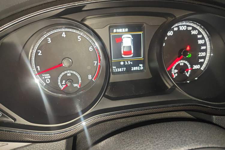 Used Volkswagen Passat 2016 380TSI DSG Prestige Edition Odometer Close Up