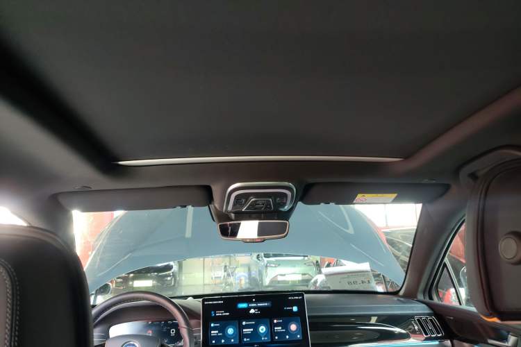 Used BYD Tang New Energy 2022 EV 635 km All-Wheel-Drive Flagship Model Headliner