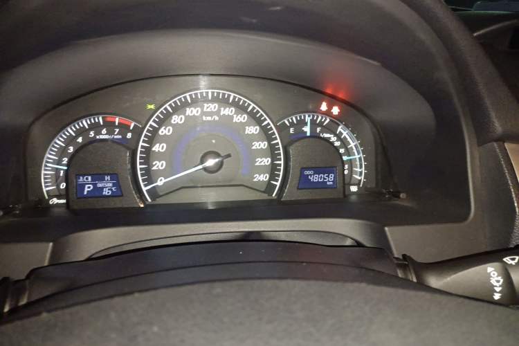 Used Toyota Camry 2012 2.5G Luxury Edition
