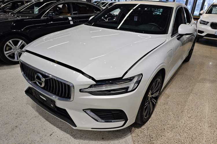 Used Volvo S60 New Energy 2022 T8 eDrive Hybrid All-Wheel Drive Smart Luxury Edition