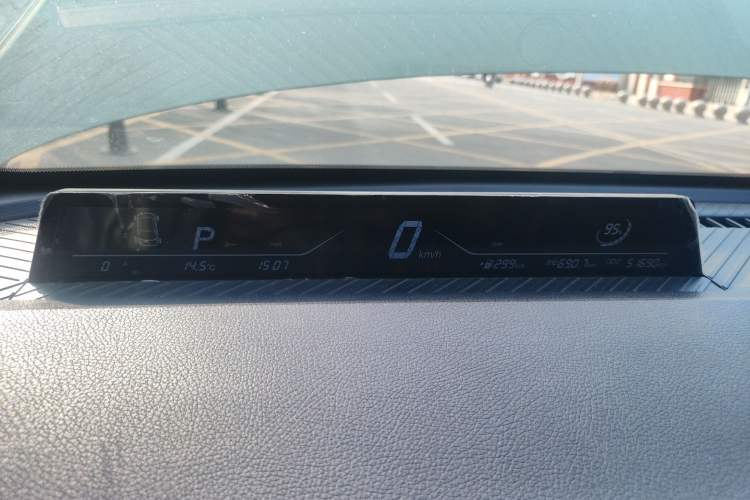 Used NETA V 2022 Chao 300 Lite Lithium Iron Phosphate
