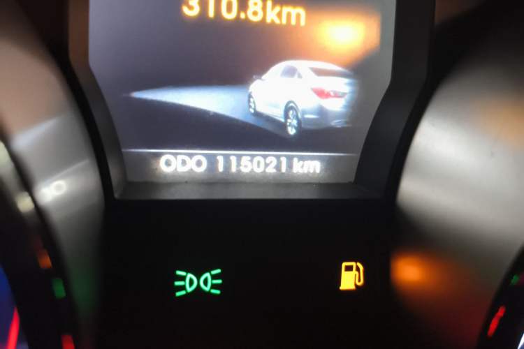 Used Hyundai Sonata 2011 2.0L Automatic Luxury Edition
