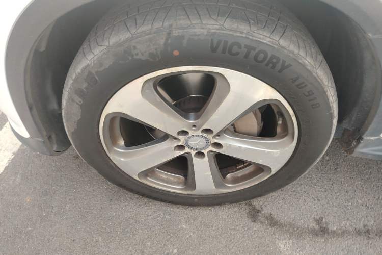 Used Mercedes-Benz GLC 2016 GLC 260 4MATIC Luxury Model