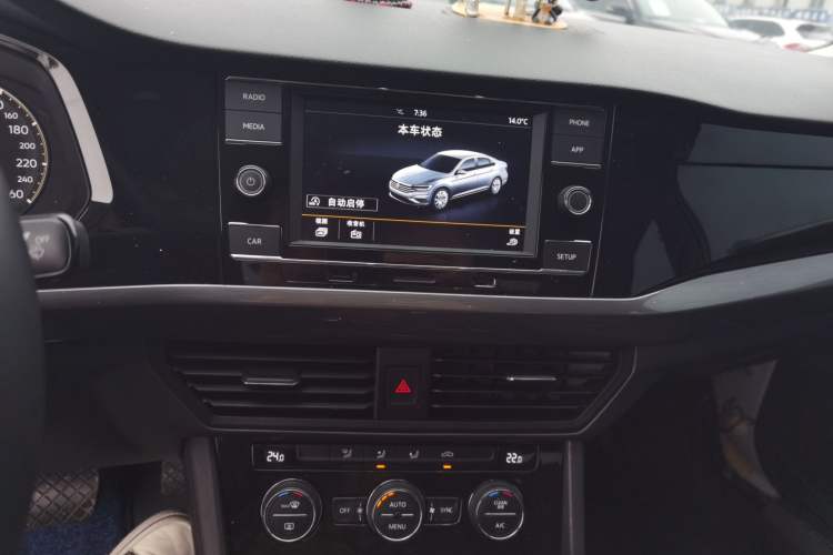 Used Volkswagen Bora 2019 Revised Version 280TSI DSG Elite Edition China VI Standard Audio And AC Panel