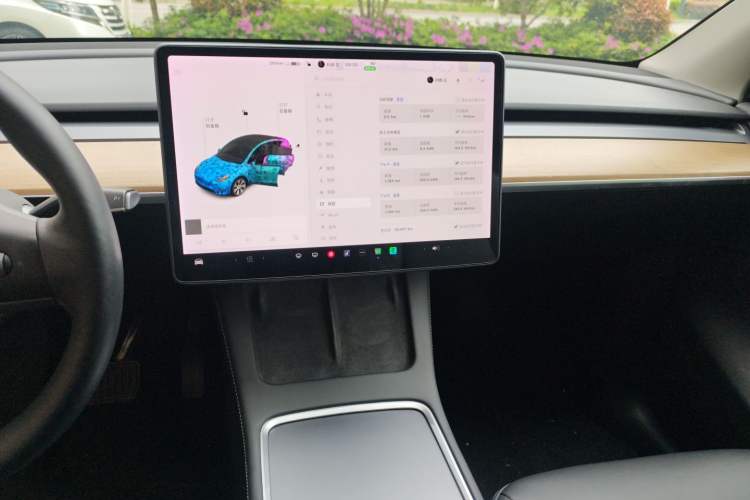 Used Tesla Model Y 2021 Long-Range All-Wheel-Drive Version