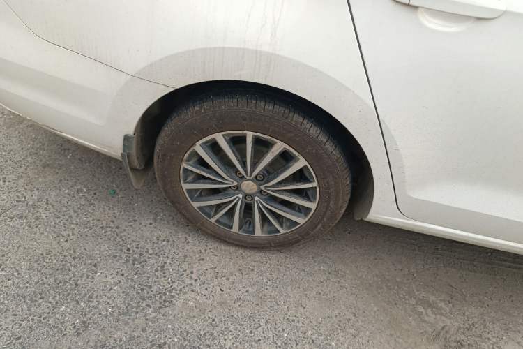 Used Volkswagen Jetta 2017 1.5L Automatic Fashion Model
