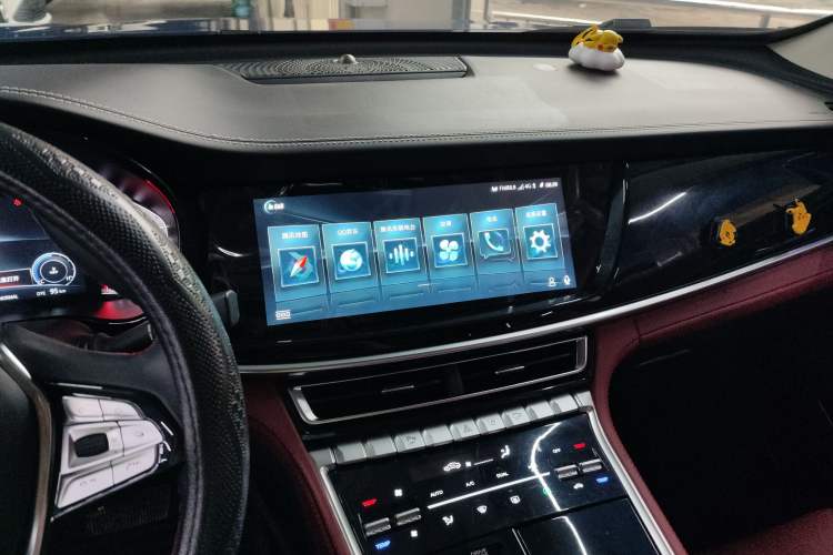 Used CHANGAN CS85 COUPE 2019 1.5T DCT Luxury Version China VI Standard Audio And AC Panel