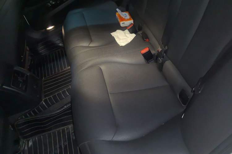 Used BMW 3 Series 2018 320Li Leading Luxury Package
